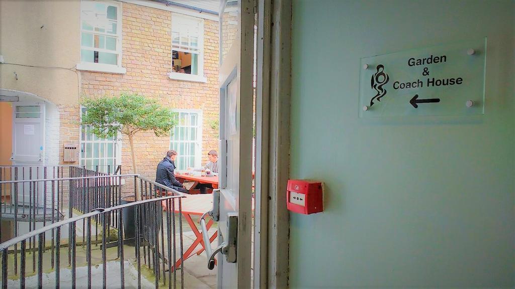 Backpackers Citi Hostel Dublin Exterior foto